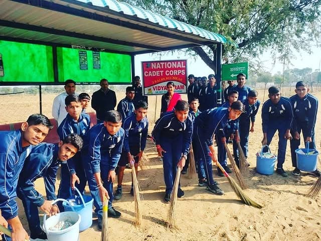 NCC cadets at Vidyashram